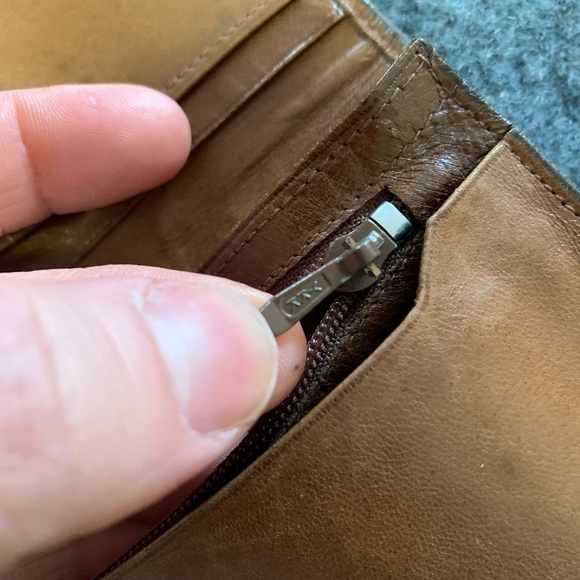 Vintage Pierre Cardin Leather Wallet - Picture 7 of 7